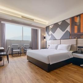 Feifanchengpin Hotel Xinhui Pedestrian Street Branch，位于江门的酒店