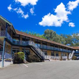 Gosford Inn Motel，位于戈斯福德的酒店