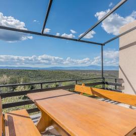 2 Bedroom Cozy Home In Dobrinj