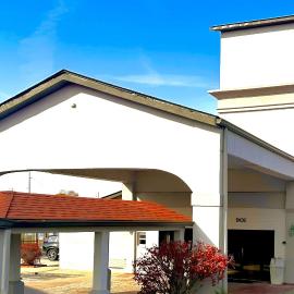Ramada by Wyndham Columbia，位于哥伦比亚的酒店
