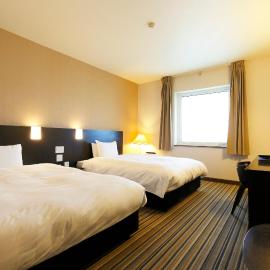 Spring Sunny Hotel Nagoya Tokoname ekimae，位于Tokoname的酒店