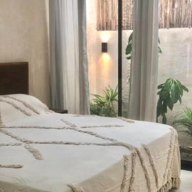 Osmanthus private room，位于蓬·艾伦的酒店