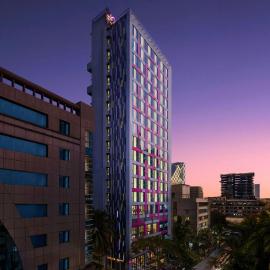 Moxy Mumbai Andheri West, By Marriott