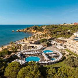 Grande Real Santa Eulalia Resort & Hotel Spa，位于阿尔布费拉的酒店