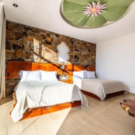 Hotel El Templo，位于雷亚尔卡托尔塞的酒店
