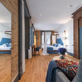 La Casa Azul Boutique Hotel,位于安度亚尔的酒店