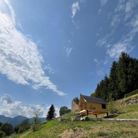 Starsbox Cottage delle Stelle, Santa Croce Ospitar，位于圣佩莱格里诺温泉的酒店