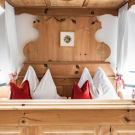 Romantikhotel Almtalhof，位于格吕瑙的酒店
