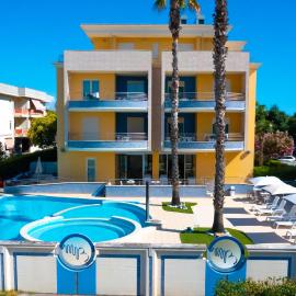 Mare Blu Residence，位于马帝斯兹罗的酒店