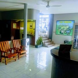 HOTEL ACUARIO CATEMACO，位于卡特马科的酒店