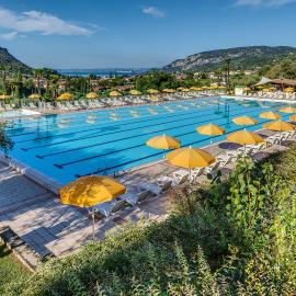 Poiano Garda Resort Hotel，位于加尔达的酒店