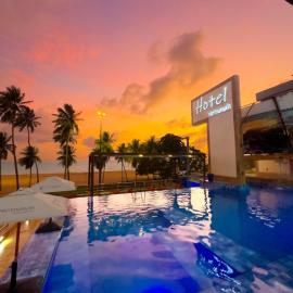 Netuanah Praia Hotel，位于若昂佩索阿的酒店