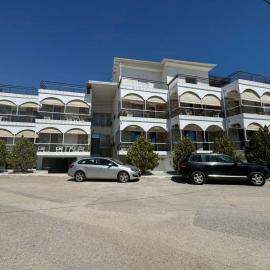 Laki Hotel