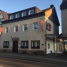 Hotel Restaurant Zagreb,位于科隆的酒店