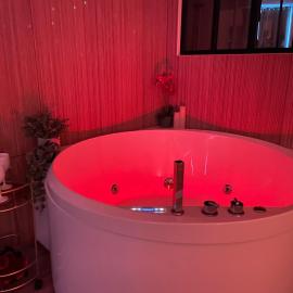 Le Bohème Spa, loveroom à Sète