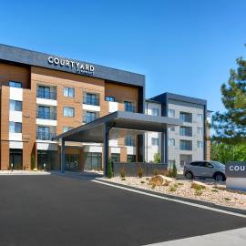 Courtyard by Marriott Salt Lake City Sandy，位于桑迪的酒店