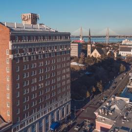 Francis Marion Hotel，位于查尔斯顿的酒店