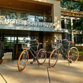 AC Hotel by Marriott Charlotte SouthPark，位于夏洛特的酒店