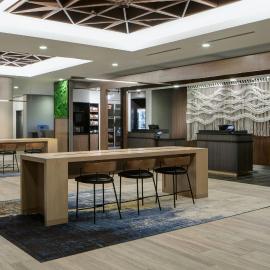 Courtyard by Marriott Chicago Downtown/River North，位于芝加哥的酒店
