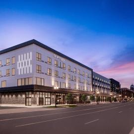 Courtyard by Marriott Lansing Downtown，位于兰辛的酒店