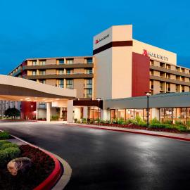 Marriott at the University of Dayton，位于代顿的酒店