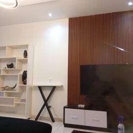 Almadies 2 - Appt 2 chambres moderne tout confort - 200m du Rd Point Sedima，位于Rufisque的酒店