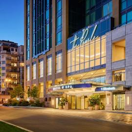 The Pearle Hotel & Spa, Autograph Collection，位于伯灵顿的酒店