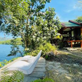 Mangrove bungalow & restaurant，位于库德岛的酒店
