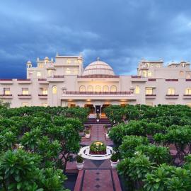 Le Meridien Jaipur Resort & Spa，位于斋浦尔的酒店