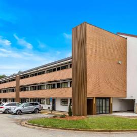 Clarion Pointe Kennesaw Town Center