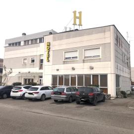 Hotel Grisù Collins，位于Piacentina的酒店