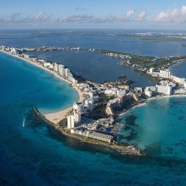 Aloft by Marriott Cancun，位于坎昆的酒店