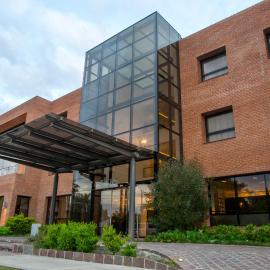 Neper Hotel,位于科尔多瓦的酒店