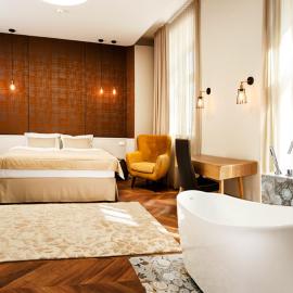 Hotel Nihil Novi,位于拉多姆的酒店