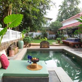 Lamrin Ucassaim Goa An Indo Portuguese Hotel，位于Moira的酒店