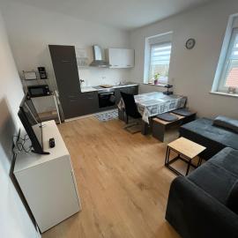 Neubau Donaublickapartments，位于Sinzing的酒店