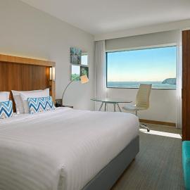 Courtyard by Marriott Gdynia Waterfront，位于格丁尼亚的酒店