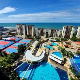 Playa Almendro Resort - Tonsupa，位于通苏帕的酒店