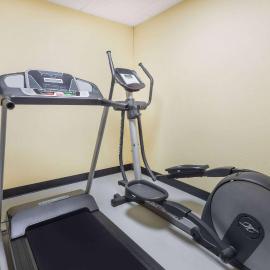 Days Inn by Wyndham New Orleans Pontchartrain，位于新奥尔良的酒店