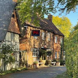 The Red Lion，位于Blewbury的酒店