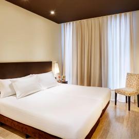 Sercotel Boulevard Vitoria-Gasteiz，位于维多利亚-加斯特伊兹的酒店