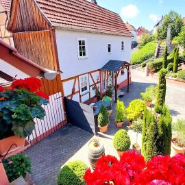 Hof Eckens - Ferienhaushaus Marie in Wildeck Bosserode，位于Wildeck的酒店