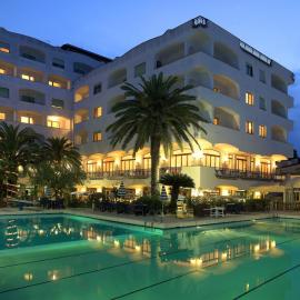 Grand Hotel Don Juan，位于朱利亚诺瓦的酒店