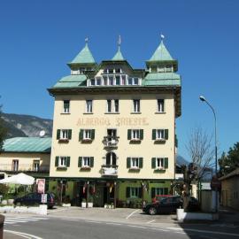 Albergo Trieste，位于Lorenzago的酒店