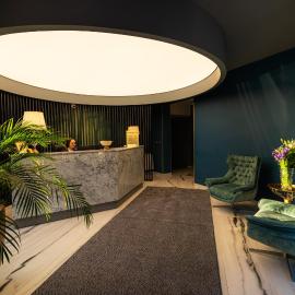 Hotel Brilliant Plaza，位于札勒乌的酒店