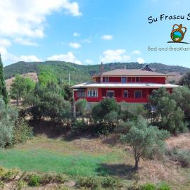 B&B Su Frascu Segau，位于特乌拉达的酒店