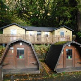 Bryn Dinas Camping Pods at the foot of Mt Snowdon，位于贝德格勒特的酒店