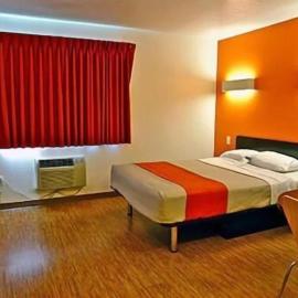 Motel 6-McKinney, TX - North，位于麦金尼的酒店