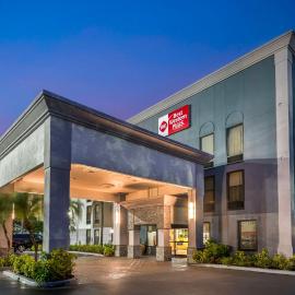 Best Western Plus Universal Inn - Free Shuttle to Universal Studios!,位于奥兰多的酒店