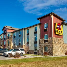 My Place Hotel-Grand Forks, ND，位于格兰福克的酒店